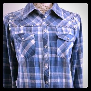 Truth pearl button studded flannel top size M